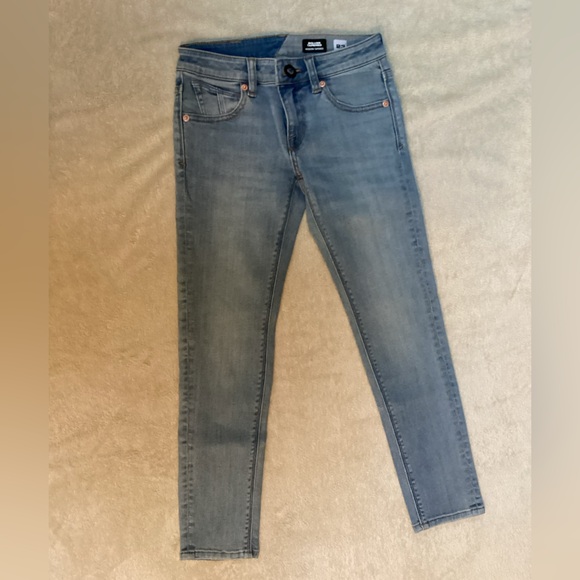 Volcom Boy’s Light Blue Skinny Jeans - Picture 1 of 3
